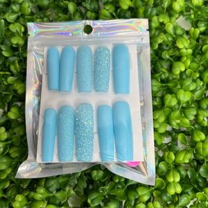 Light Blue Press On Nail Kit
